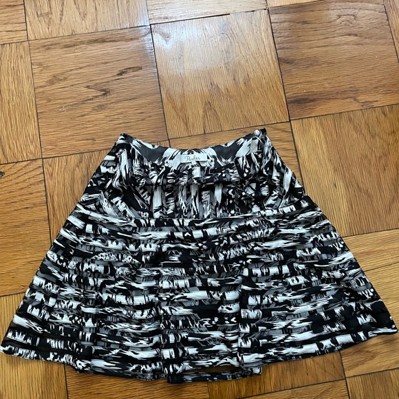 Parker mixed print mini skirt - Picture 3 of 3